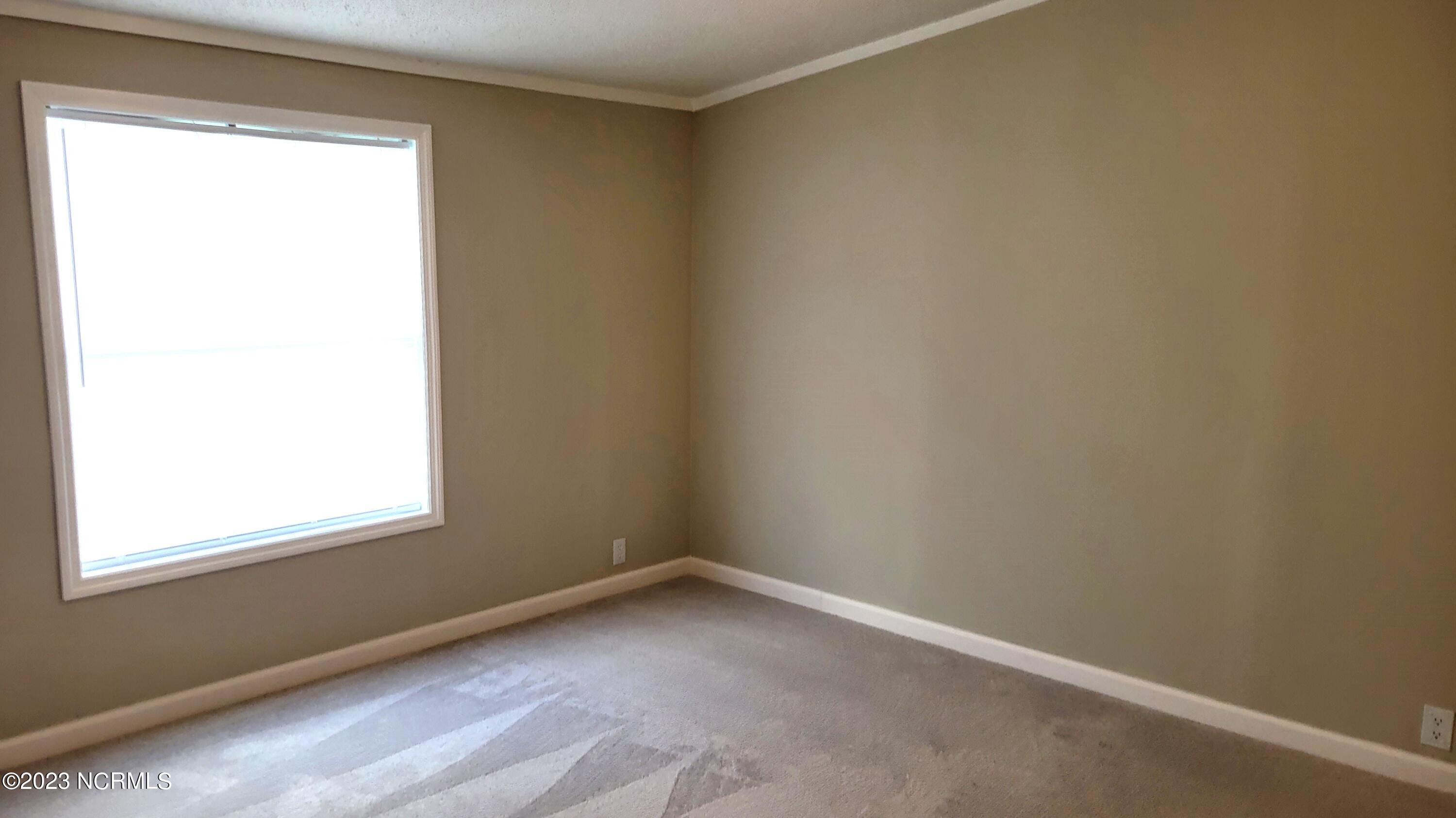 498 West Hanrahan Road Ayden, NC 28513 - Photo 11 of 20 bed 3