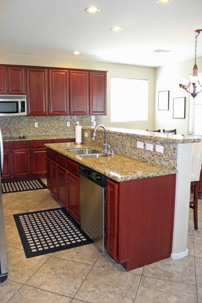 3562 East Harwell Road Gilbert, AZ 85234 - Photo 11 of 39 Kitchen