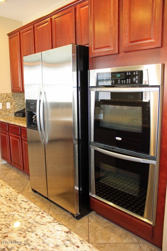 3562 East Harwell Road Gilbert, AZ 85234 - Photo 12 of 39 Kitchen