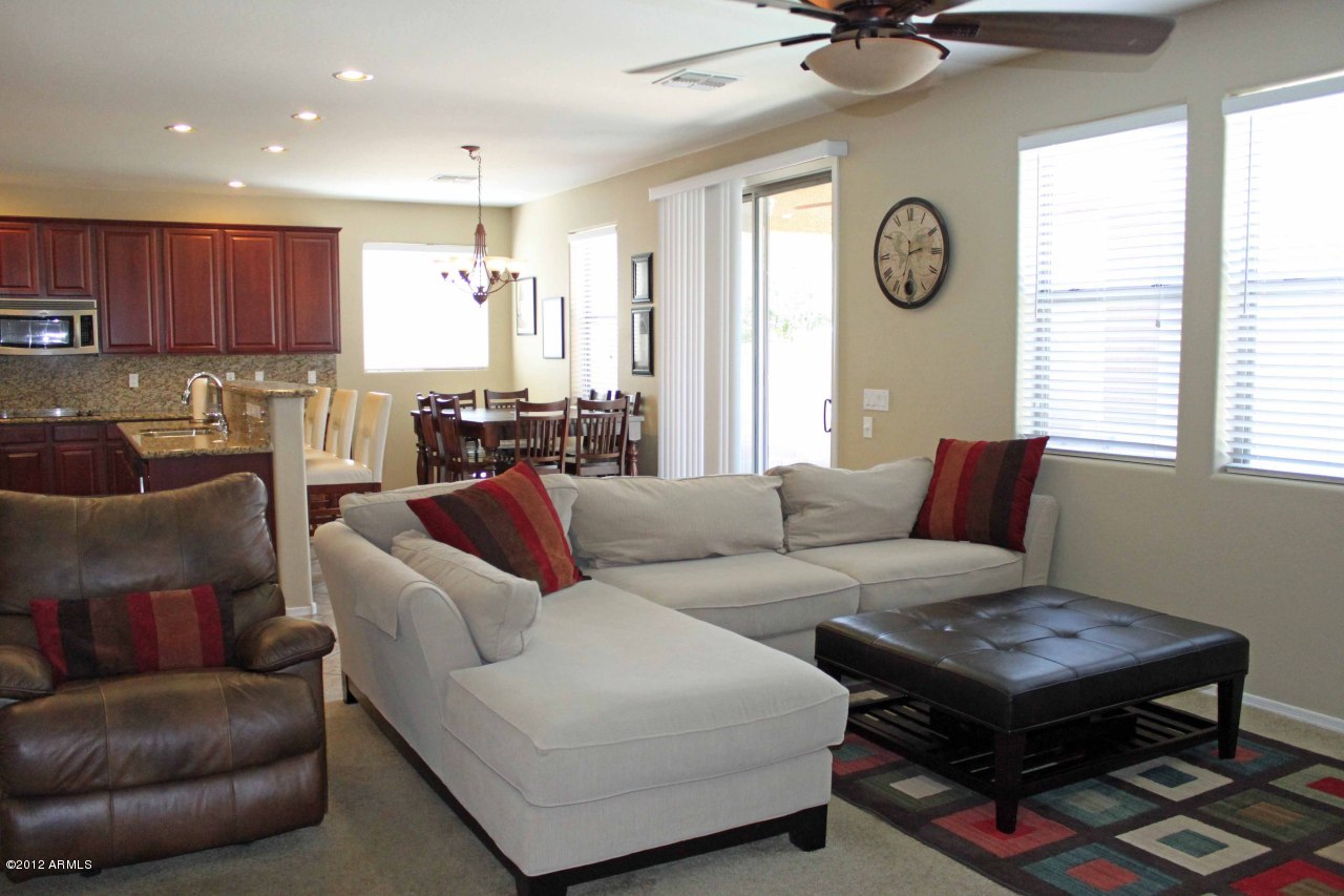 3562 East Harwell Road Gilbert, AZ 85234 - Photo 6 of 39 Family Room