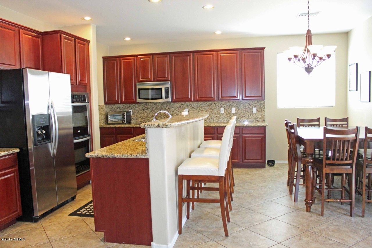 3562 East Harwell Road Gilbert, AZ 85234 - Photo 9 of 39 Kitchen