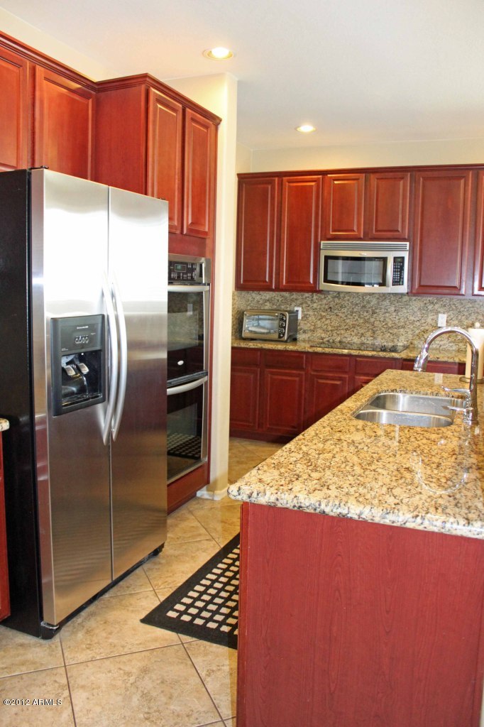 3562 East Harwell Road Gilbert, AZ 85234 - Photo 10 of 39 Kitchen