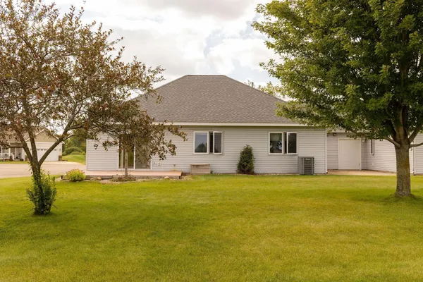 $309,311 | 39314 Wild Rose Court, Sauk Centre, MN 56378