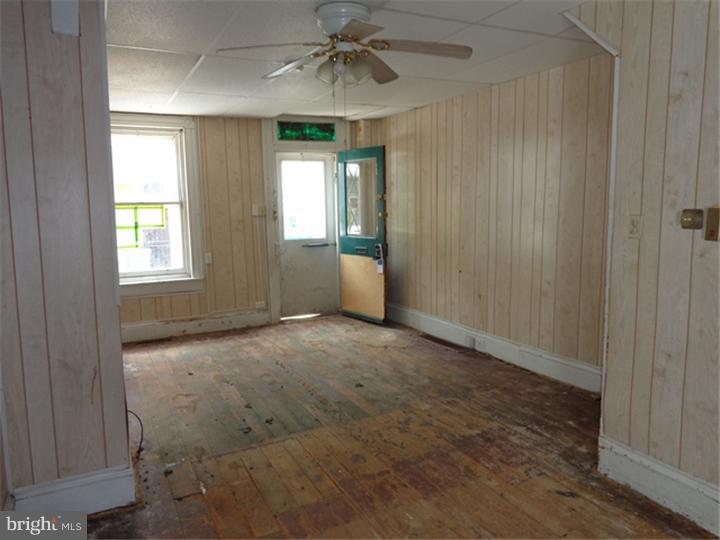222 Moss Street Reading, PA 19601 - Photo 5 of 21 Gallery Image 5