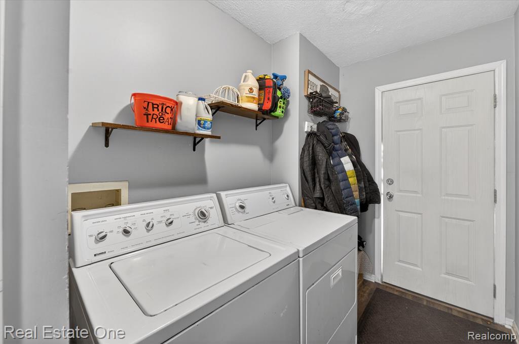 7841 Bergin Road Howell, MI 48843 - Photo 23 of 36 Gallery Image 23
