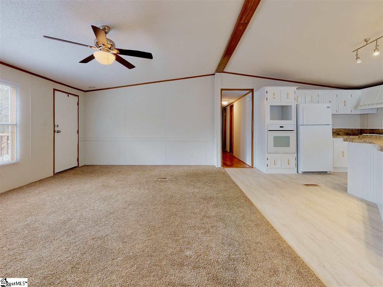 1627 Anderson Ridge Road Simpsonville, SC 29681 - Photo 12 of 25 Gallery Image 12