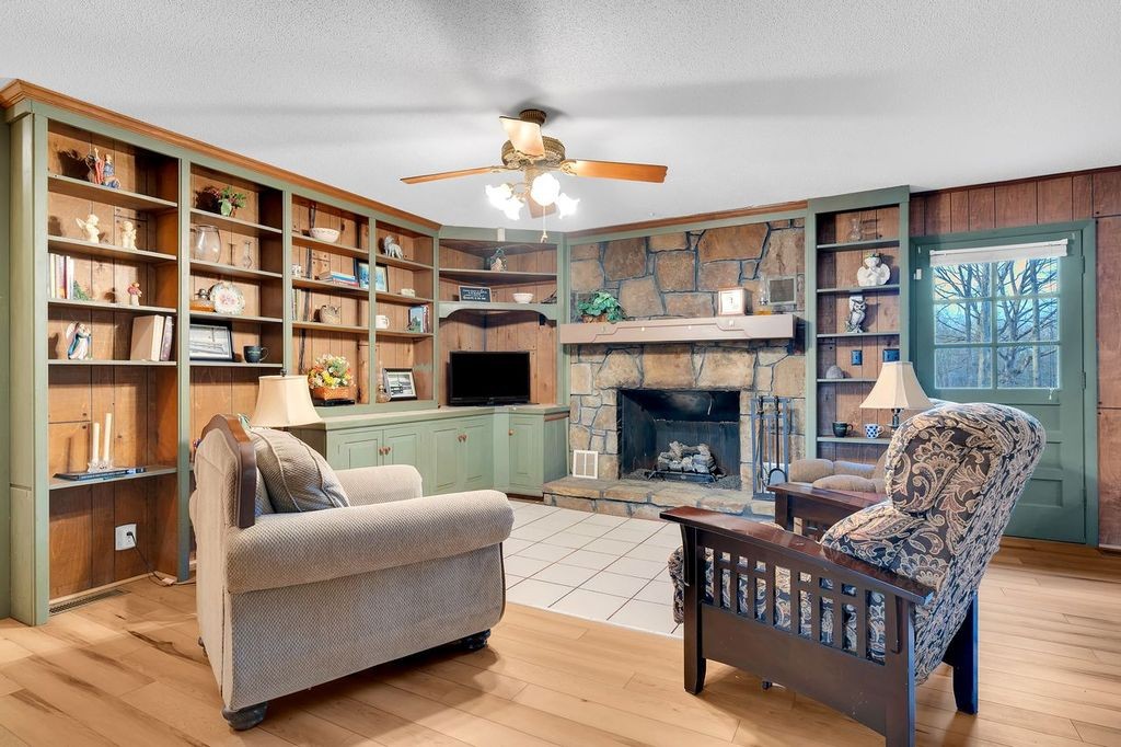 251 Bell Road Monteagle, TN 37356 - Photo 9 of 45 Gallery Image 9