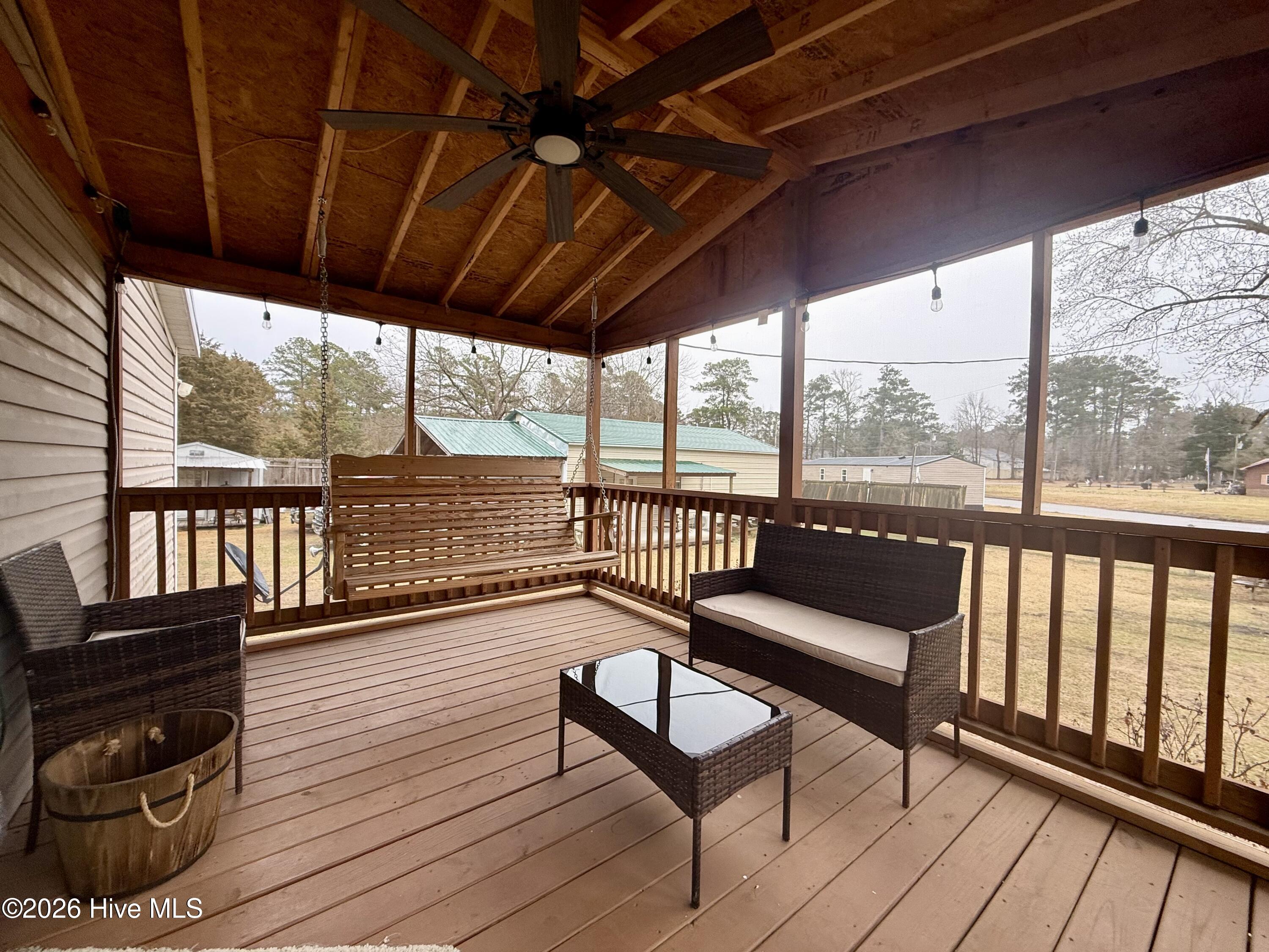 102 Belcher Road Williamston, NC 27892 - Photo 10 of 64 Side Porch