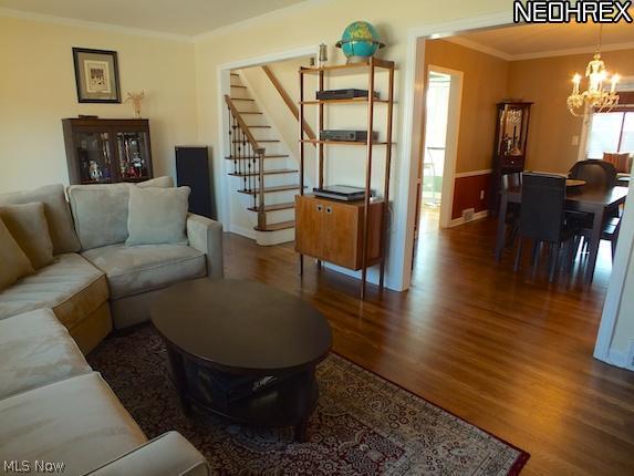 2480 Saybrook Road Cleveland, OH 44118 - Photo 4 of 23 Gallery Image 4