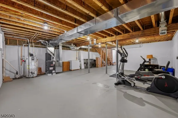 $699,000 | 47 Harvey Court, Clark, NJ 07066