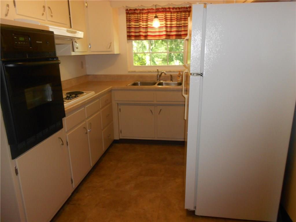 190 Thorne Road Washington, PA 15301 - Photo 6 of 20 Gallery Image 6