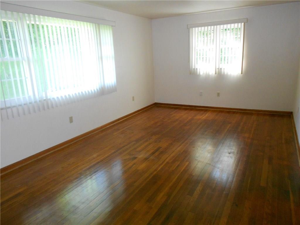 190 Thorne Road Washington, PA 15301 - Photo 8 of 20 Gallery Image 8