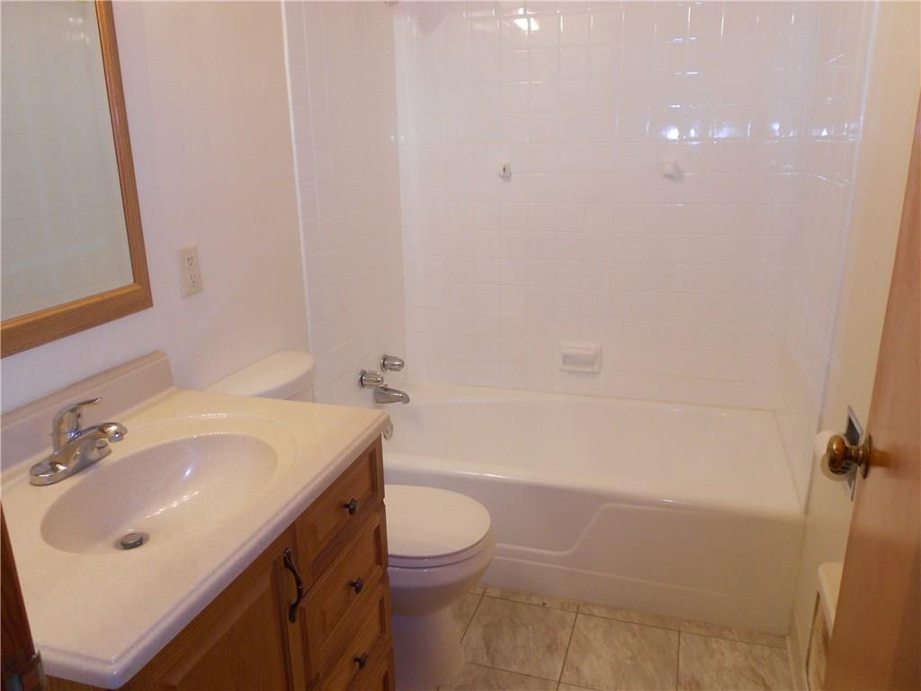 190 Thorne Road Washington, PA 15301 - Photo 10 of 20 Gallery Image 10