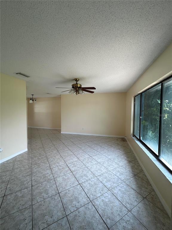 1090 Jason Ridge Court Kissimmee, FL 34747 - Photo 5 of 33 Gallery Image 5