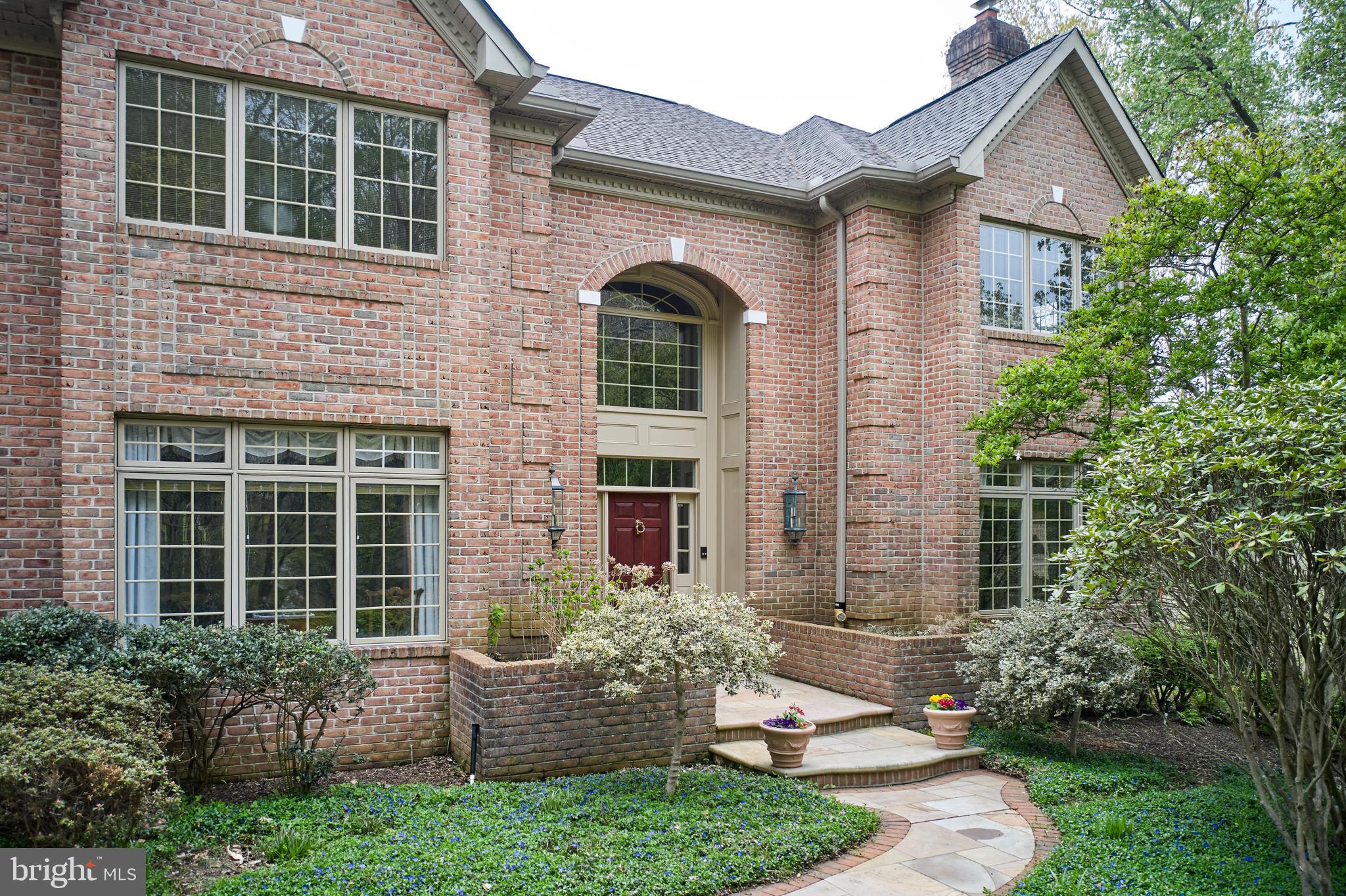 2 Windbrook Drive Springfield, PA 19064 - Photo 4 of 59 Front