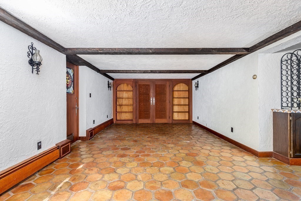 43 Winshaw Road Swampscott, MA 01907 - Photo 36 of 39 Gallery Image 36