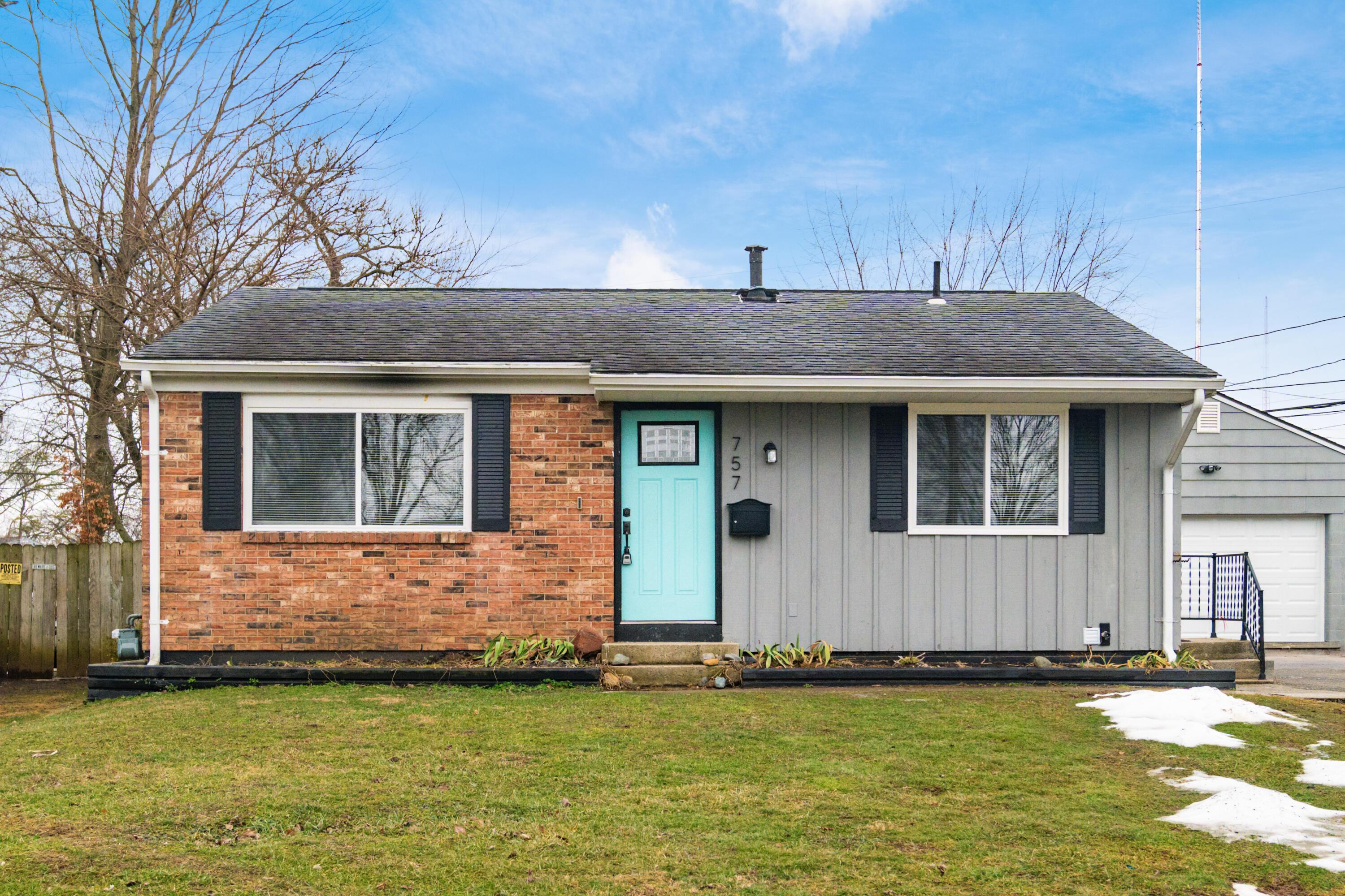 757 Ivorton Road South Columbus, OH 43207 - Photo 1 of 53