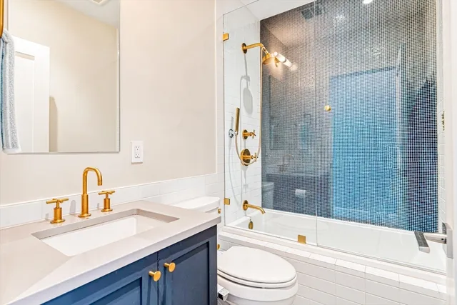 $1,895,000 | 491 Massachusetts Avenue, Unit 1, Boston, MA 02118