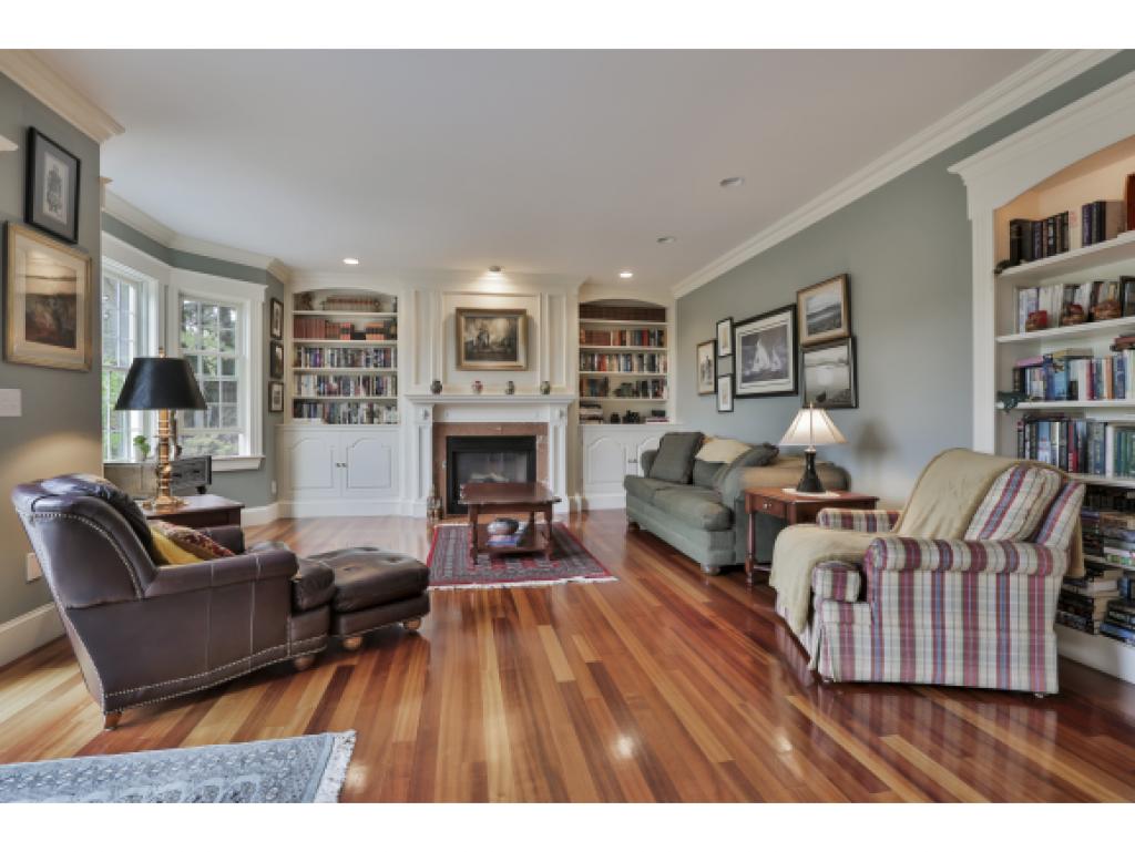 94 King Road Bedford, NH 03110 - Photo 11 of 26