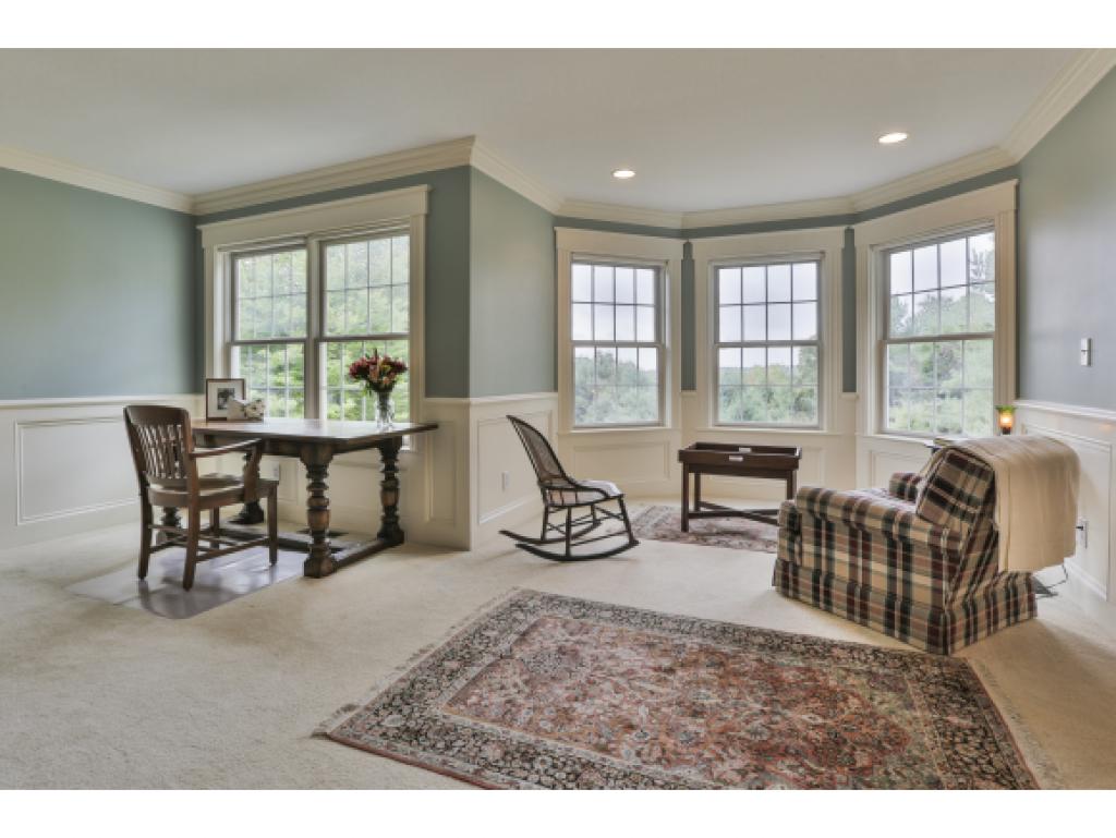 94 King Road Bedford, NH 03110 - Photo 16 of 26