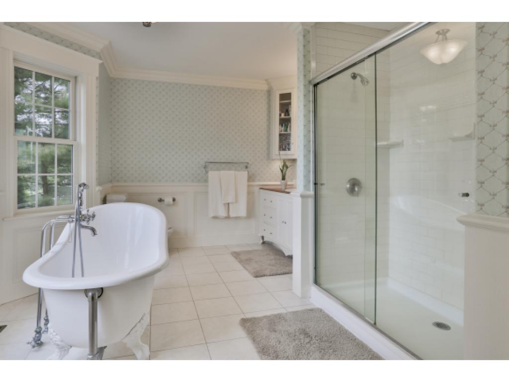 94 King Road Bedford, NH 03110 - Photo 19 of 26