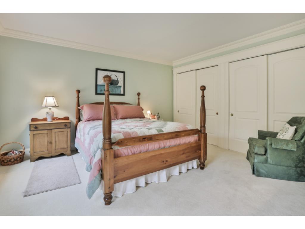 94 King Road Bedford, NH 03110 - Photo 20 of 26