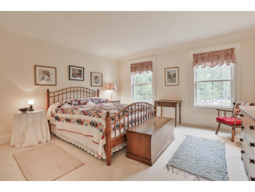 94 King Road Bedford, NH 03110 - Photo 21 of 26