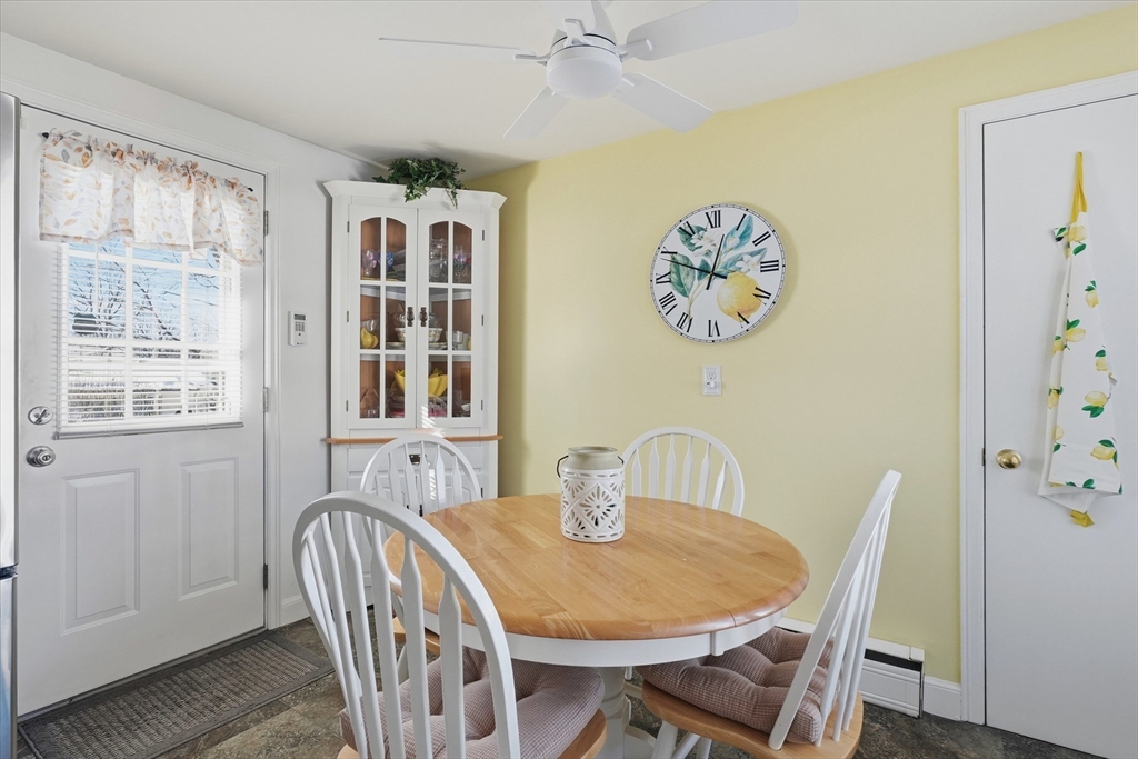 8 Westmont Road Shrewsbury, MA 01545 - Photo 14 of 42