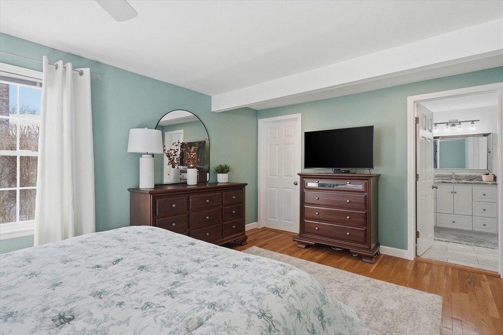 8 Westmont Road Shrewsbury, MA 01545 - Photo 20 of 42