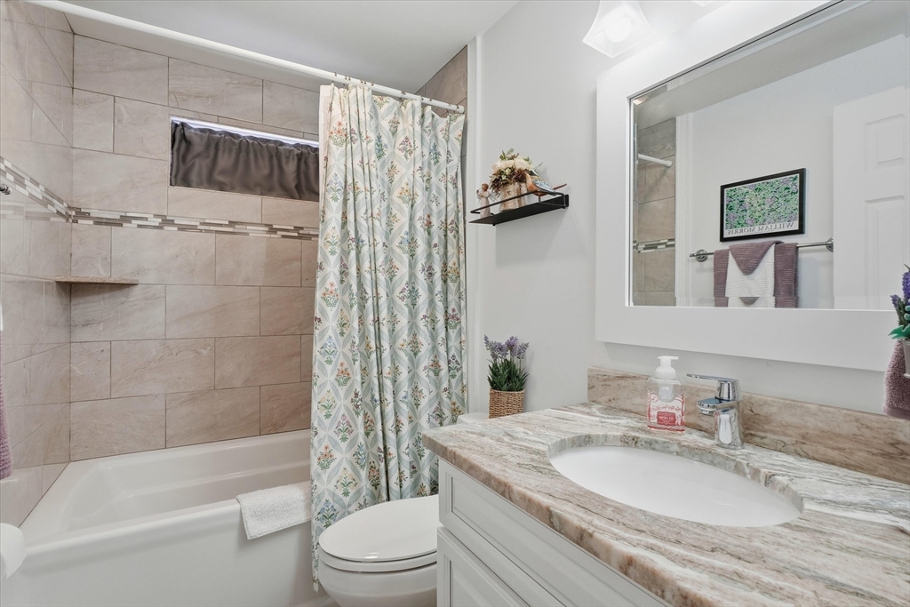 8 Westmont Road Shrewsbury, MA 01545 - Photo 27 of 42