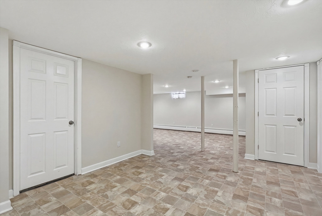 8 Westmont Road Shrewsbury, MA 01545 - Photo 28 of 42