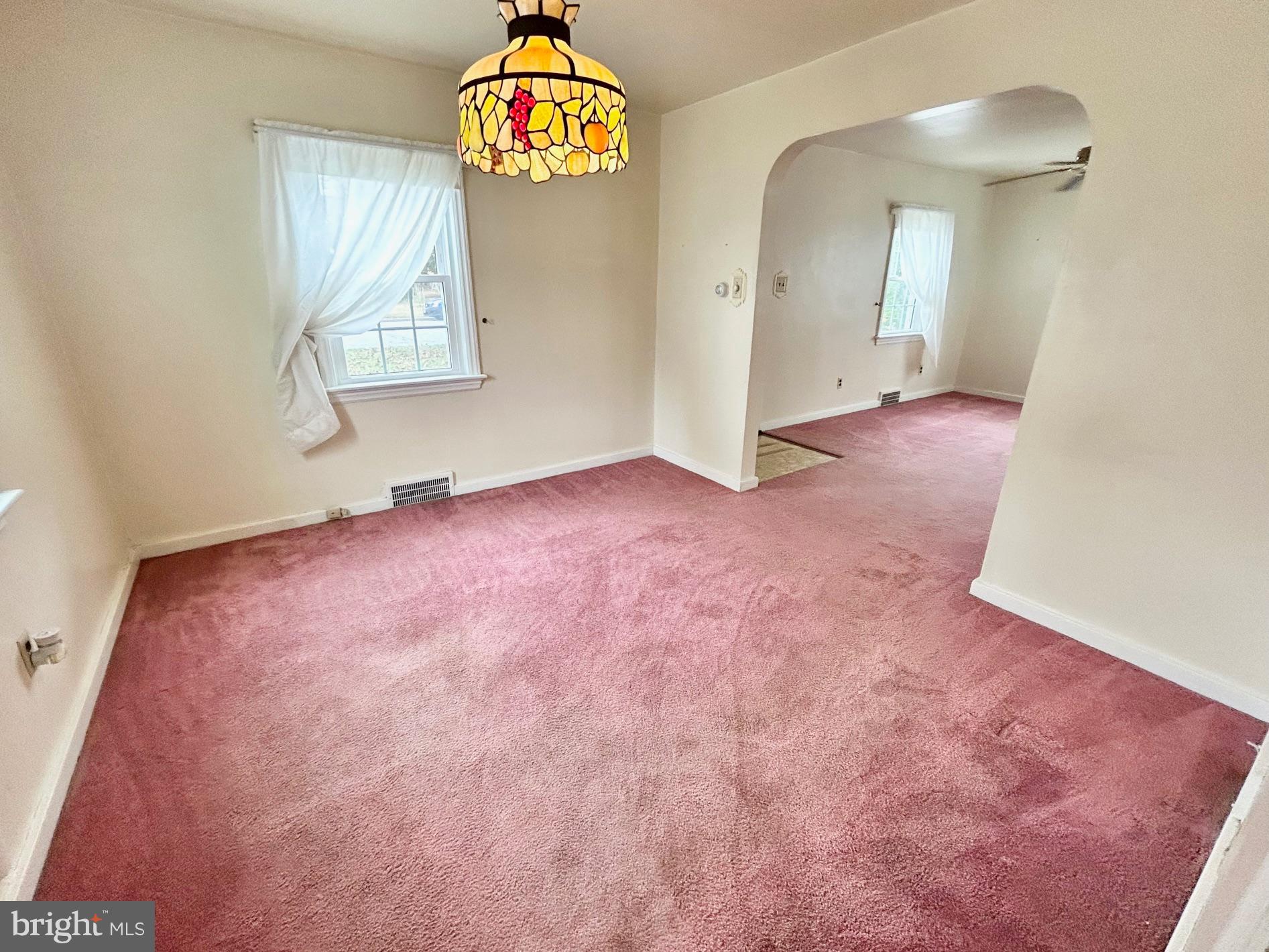 393 Manor Avenue Carneys Point, NJ 08069 - Photo 30 of 43 Dinning Room