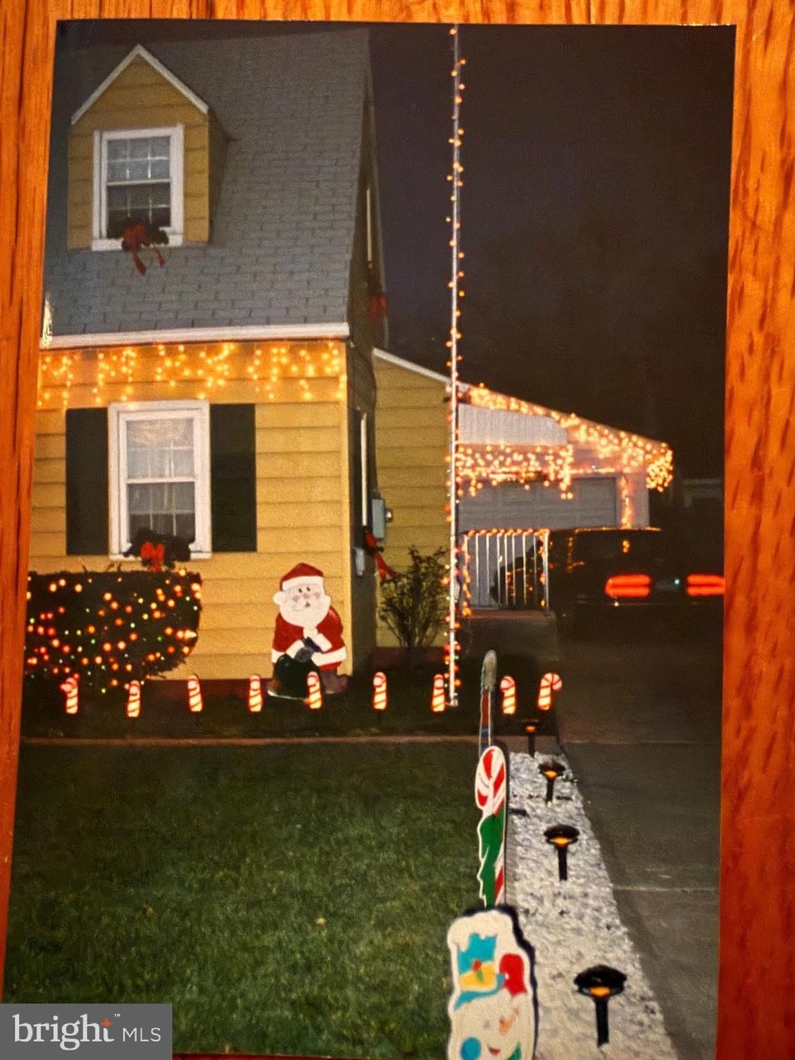 393 Manor Avenue Carneys Point, NJ 08069 - Photo 3 of 43 Charming Cape Cod