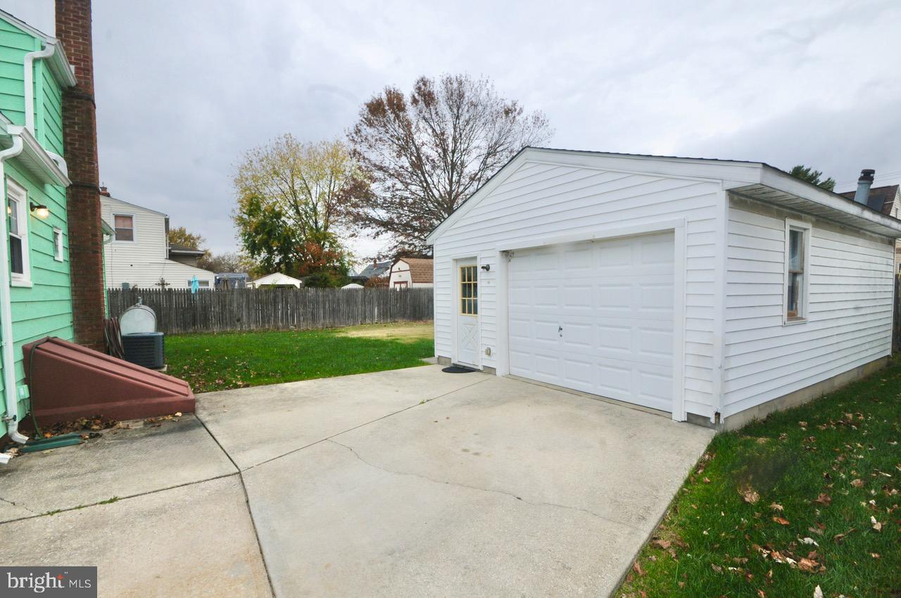 393 Manor Avenue Carneys Point, NJ 08069 - Photo 39 of 43 Garage