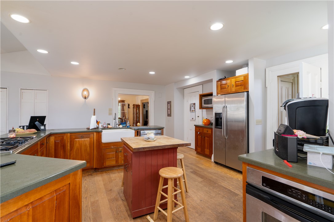 200 Hook Road Farmington, NY 14425 - Photo 34 of 50