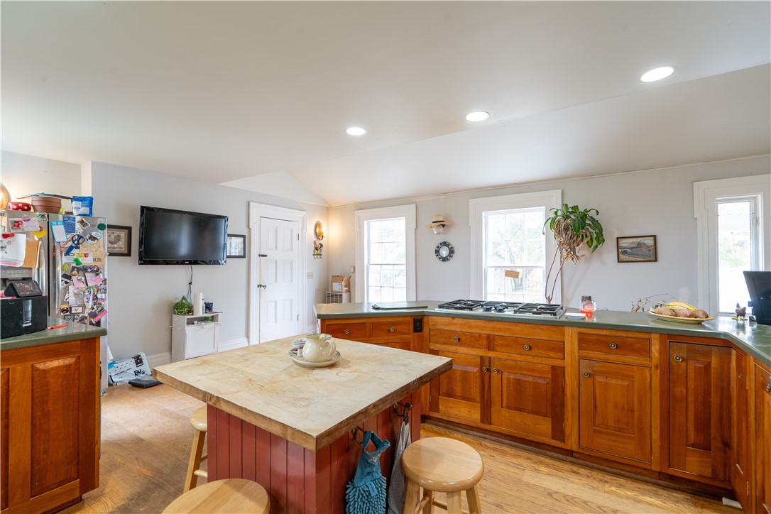 200 Hook Road Farmington, NY 14425 - Photo 36 of 50