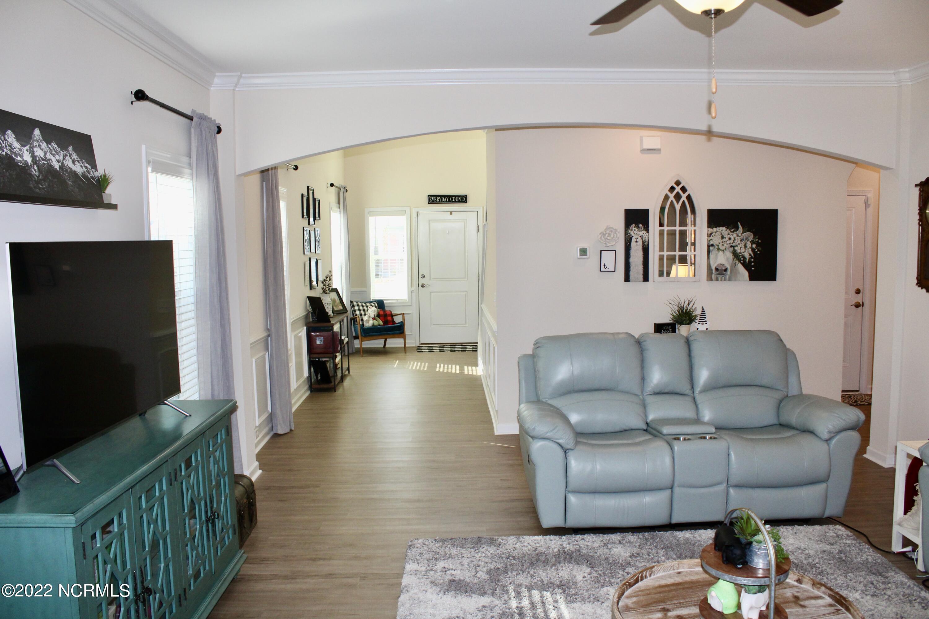 1325 Lt Congleton Road Wilmington, NC 28409 - Photo 5 of 32 06B4C81F-CA11-4F44-9949-5EAF1AFBB1CC_1_2
