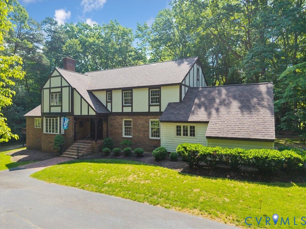 5301 Ashton Creek Road Chester, VA 23831 - Photo 1 of 48