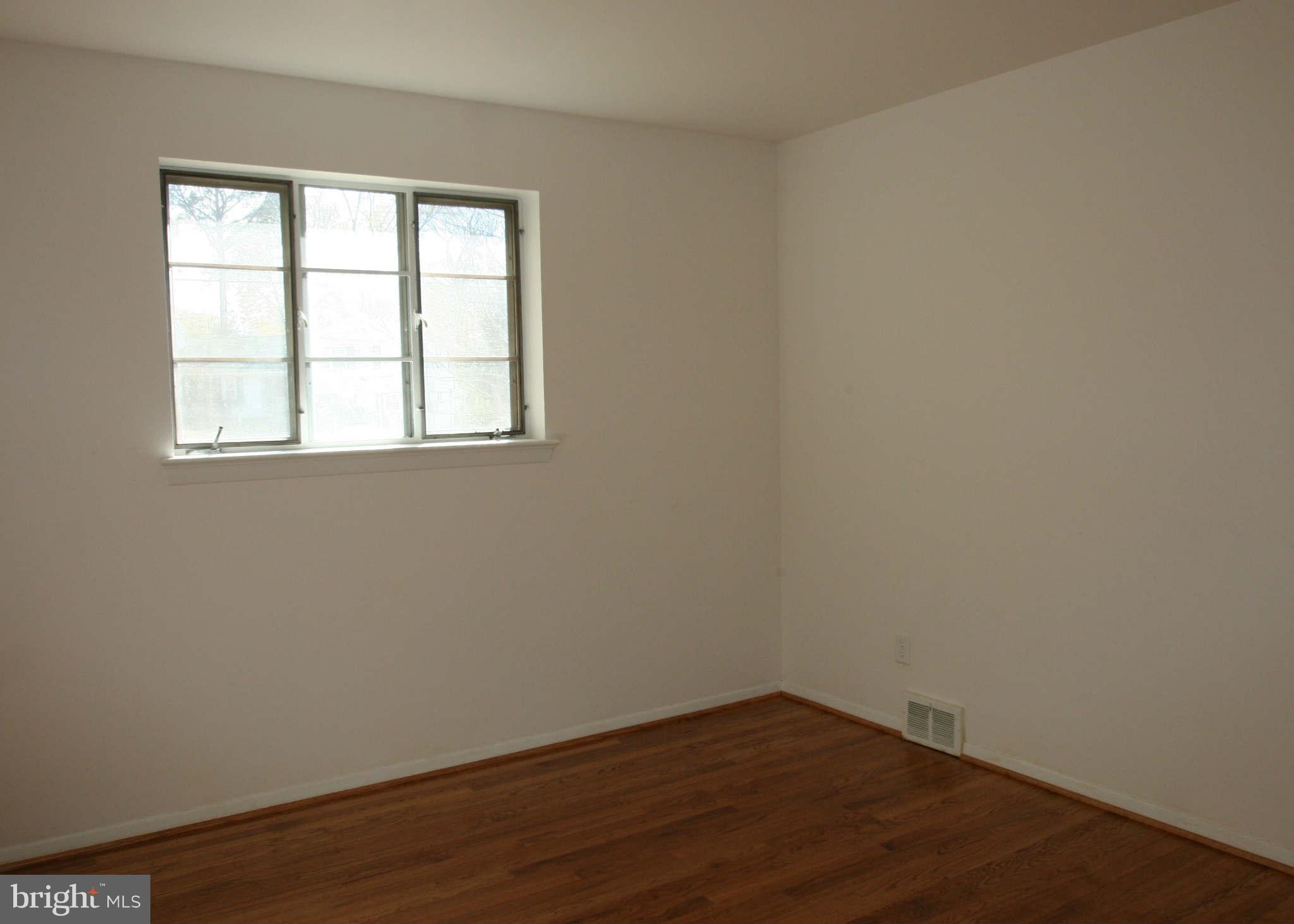 7502 Nottoway Place Springfield, VA 22150 - Photo 10 of 18 Bedroom