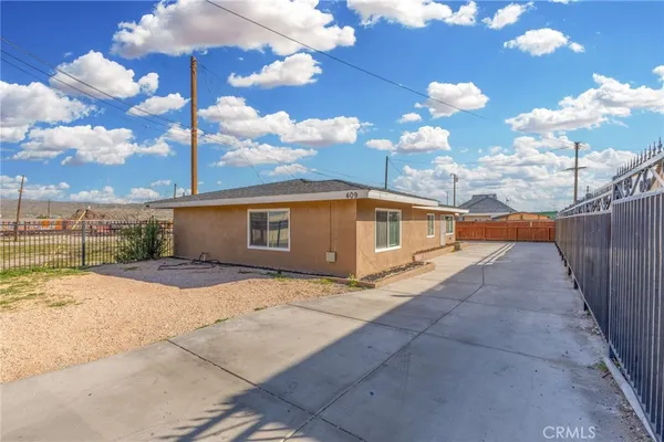 $310,000 | 409 North 3rd Avenue, Barstow, CA 92311