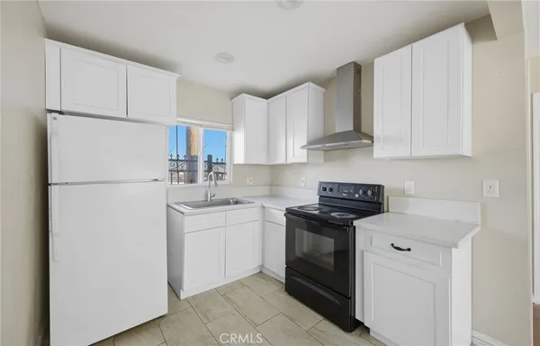 $310,000 | 409 North 3rd Avenue, Barstow, CA 92311