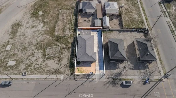 $310,000 | 409 North 3rd Avenue, Barstow, CA 92311