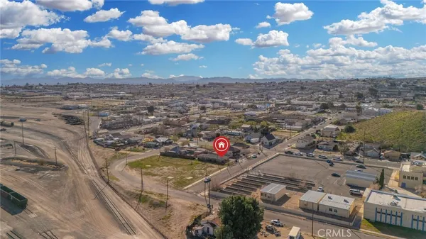 $310,000 | 409 North 3rd Avenue, Barstow, CA 92311