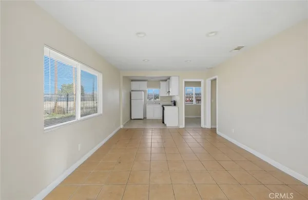 $310,000 | 409 North 3rd Avenue, Barstow, CA 92311