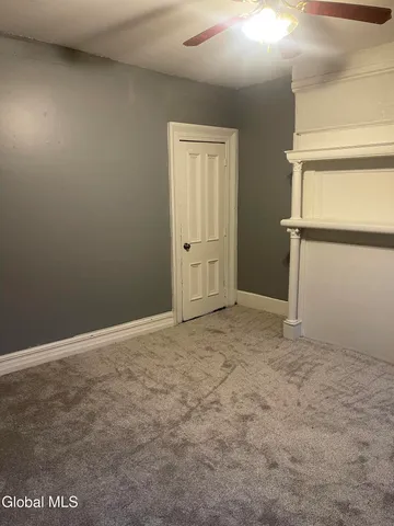 $950 | 2156 5th Avenue, Troy, NY 12180