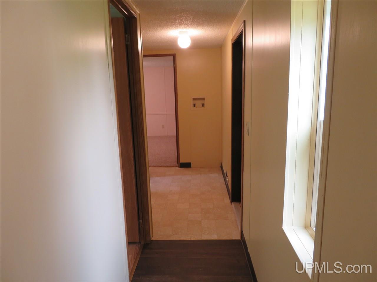 21633 Ridge Road, Unit 216200110 Grand Marais, MI 49839 - Photo 6 of 18 Gallery Image 6