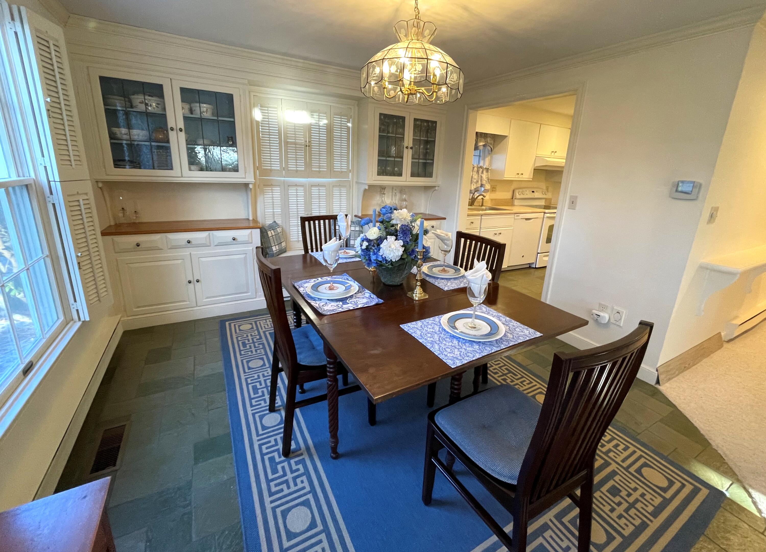 39 Tower Hill Road, Unit 5B Osterville, MA 02655 - Photo 6 of 16 Dining Room