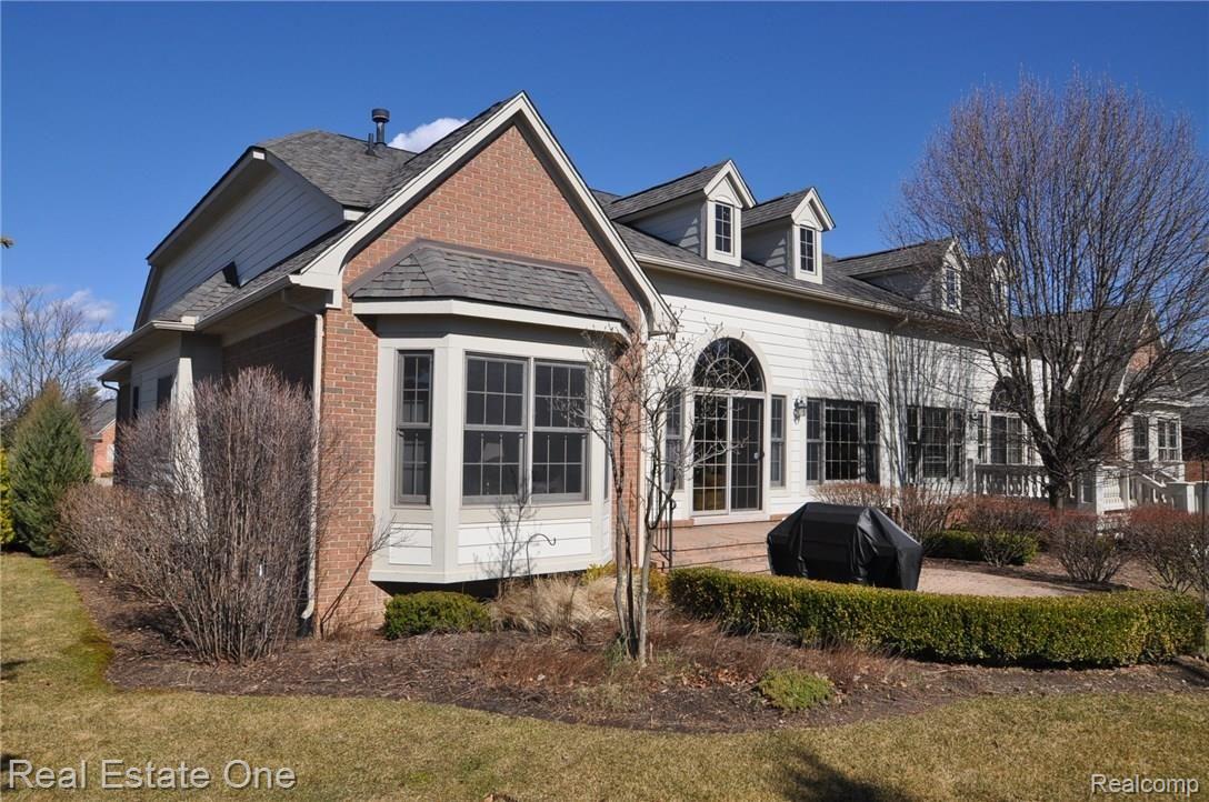 2799 Antrim Court Rochester, MI 48306 - Photo 25 of 29 24.JPG
