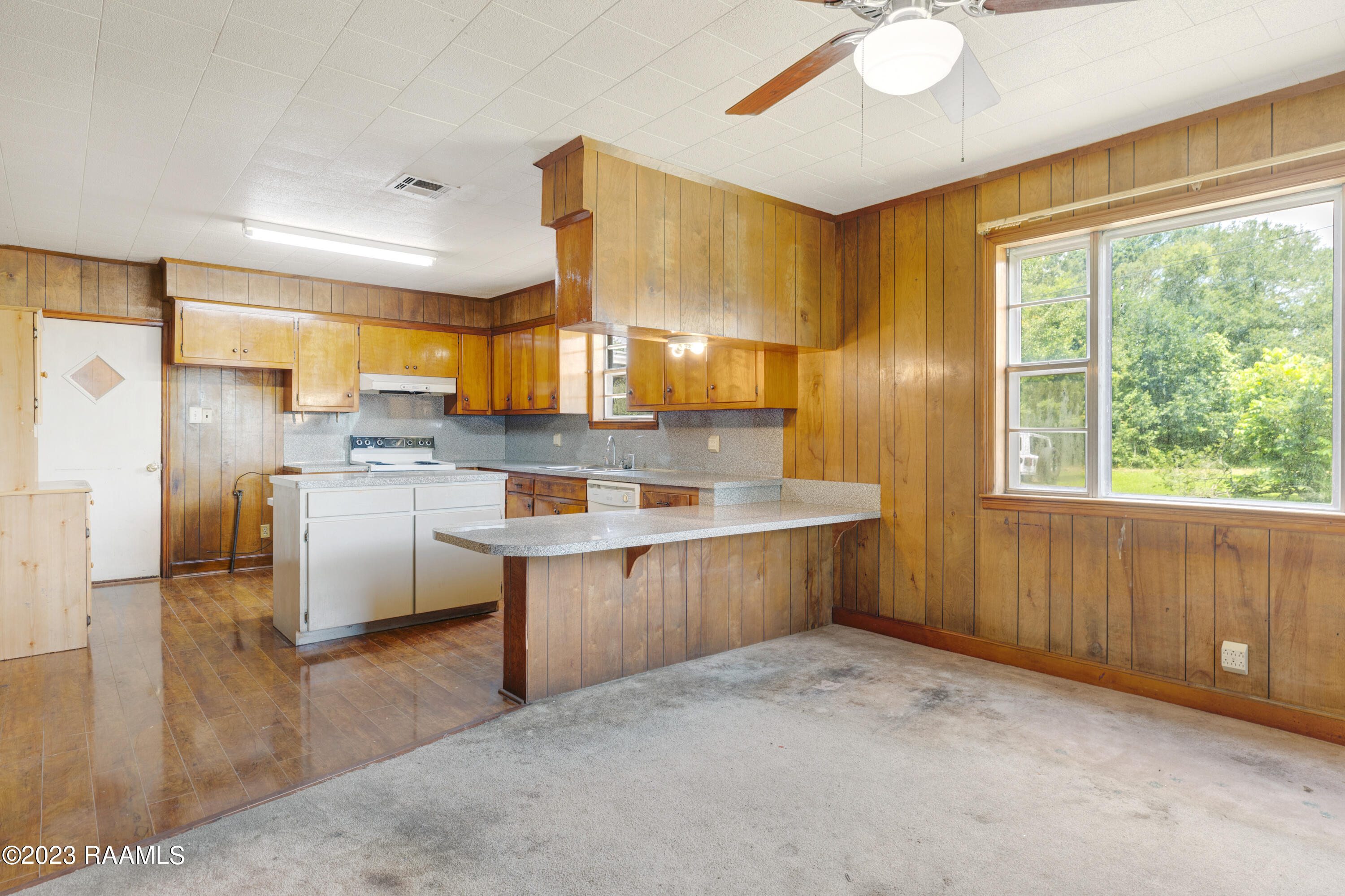 120 Benman Road Lafayette, LA 70506 - Photo 9 of 19 Gallery Image 9