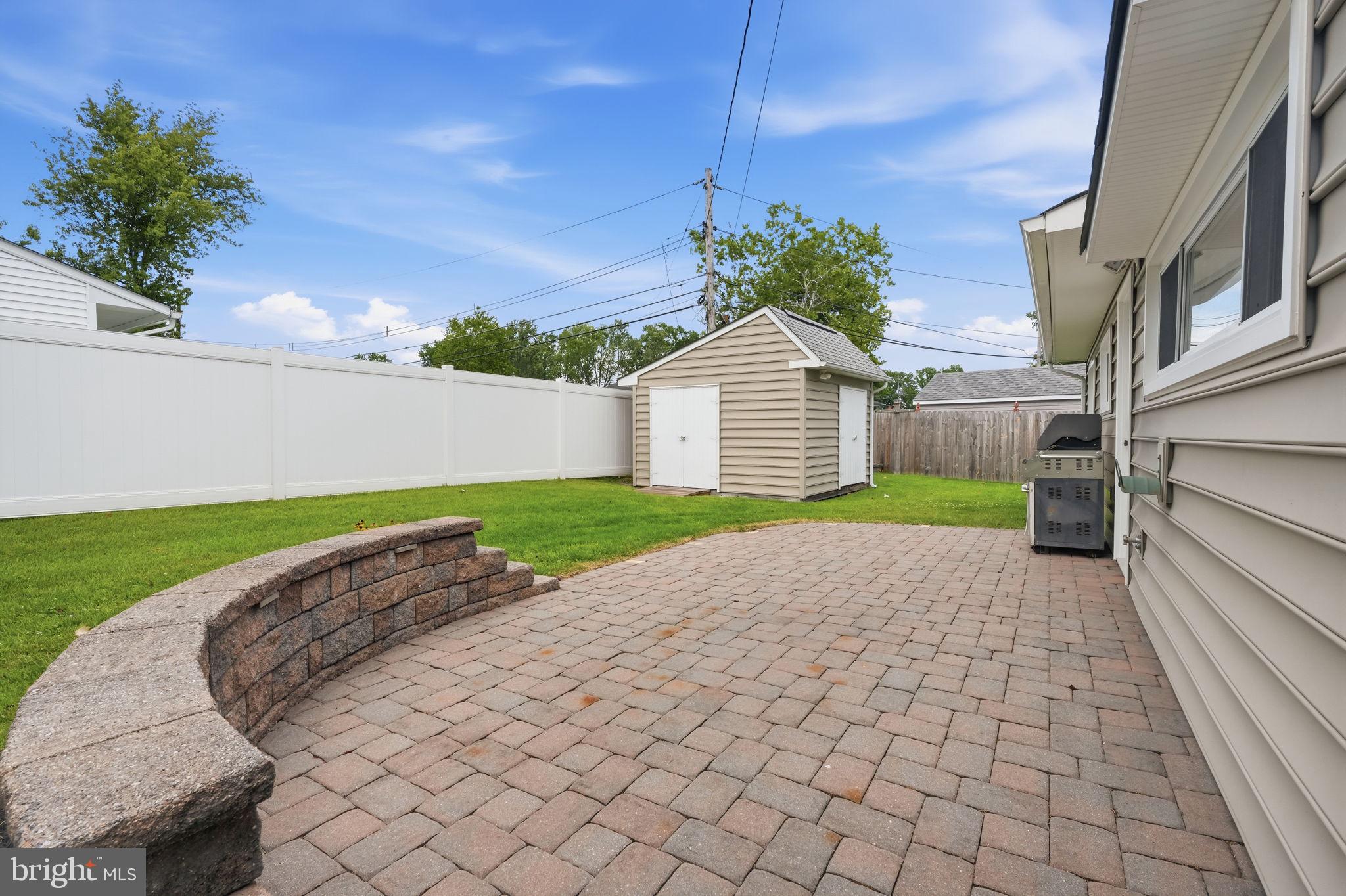 1 Gun Road Levittown, PA 19057 - Photo 33 of 40 Patio